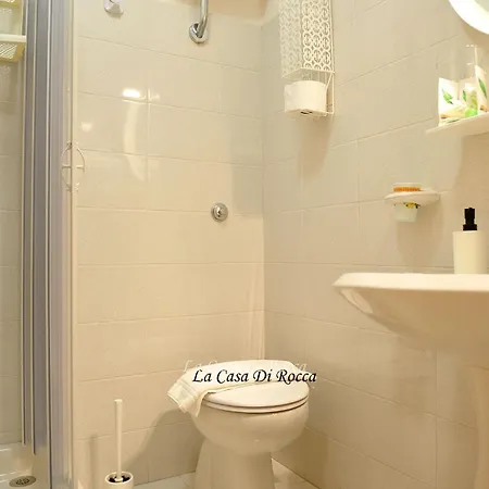 La Casa Di Rocca Apartment *