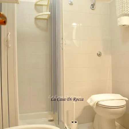La Casa Di Rocca Apartment *