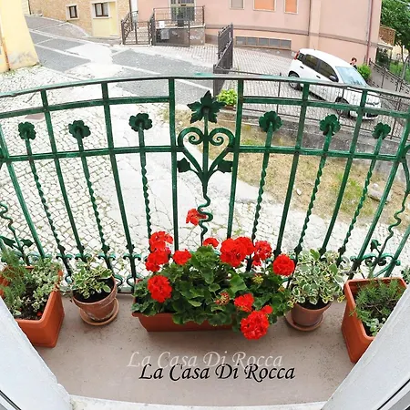 Apartment La Casa Di Rocca