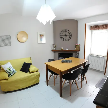 Apartment La Casa Di Rocca *
